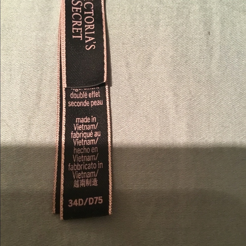 VICTORY SECRET SIZE 34D NEW ONLY $18.💗💕💕💕💗 - Picture 5 of 5